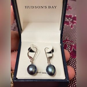 10k white gold & freshwater pearl earrings